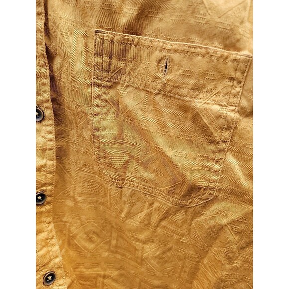 Territory Ahead Chambray Shirt Large Yellow Short Sleeve Button Stripe Vacation - Picture 7 of 7